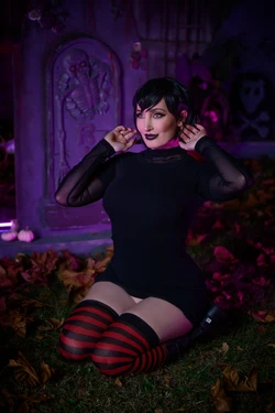 Holly Wolf - Mavis 作品封面