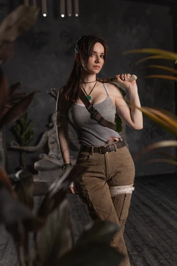 Blosmere - Lara Croft