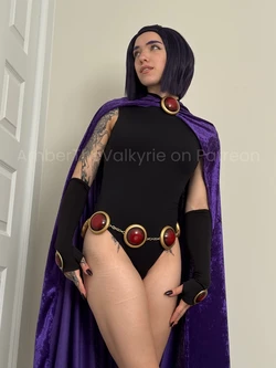 Amber the Valkyrie - Raven