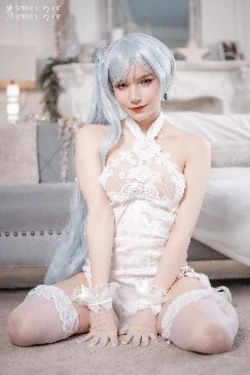 Michi Kyunn - Weiss