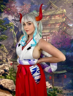 ButtercupCosplays - Yamato