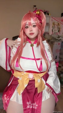 Miniyeou - Sakura Miko