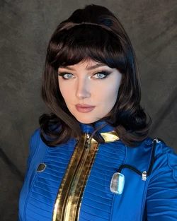Kate Gray - Vault Dweller