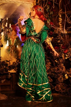 Anya Ichios - Triss