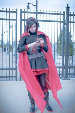 Labinnak Mangoloo - Ruby Rose