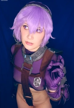 Emiai Cosplay - Martyr