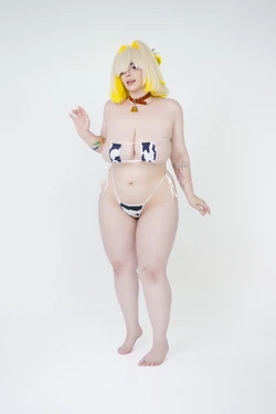 Momokun - Elegg cowkini