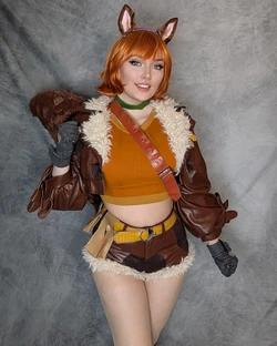 Kate Gray - Squirrel Girl 作品封面