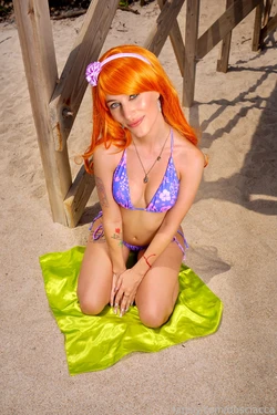 Dani Sciacca - Daphne bikini