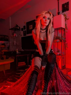Bunni Lynn - Scream
