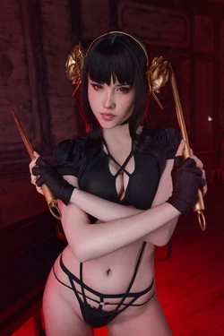 Win_winry - yor forger swimsuit